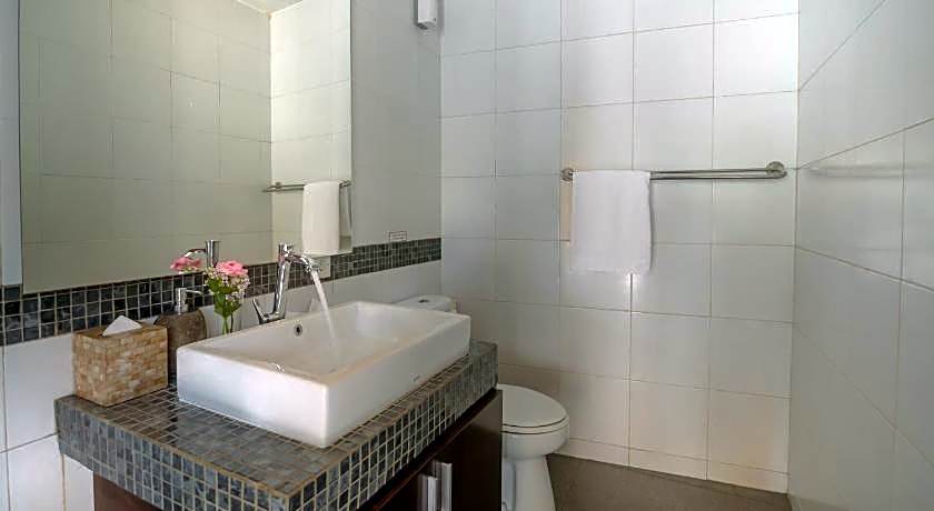 Arama Riverside Villas