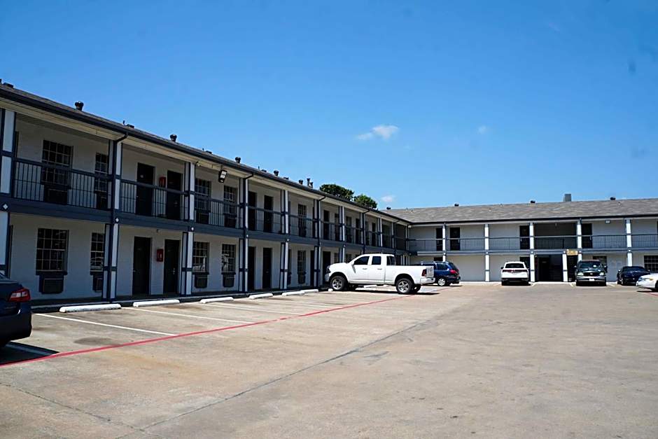 Sherman Inn