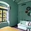 Cactus Hydra - Art Apartments