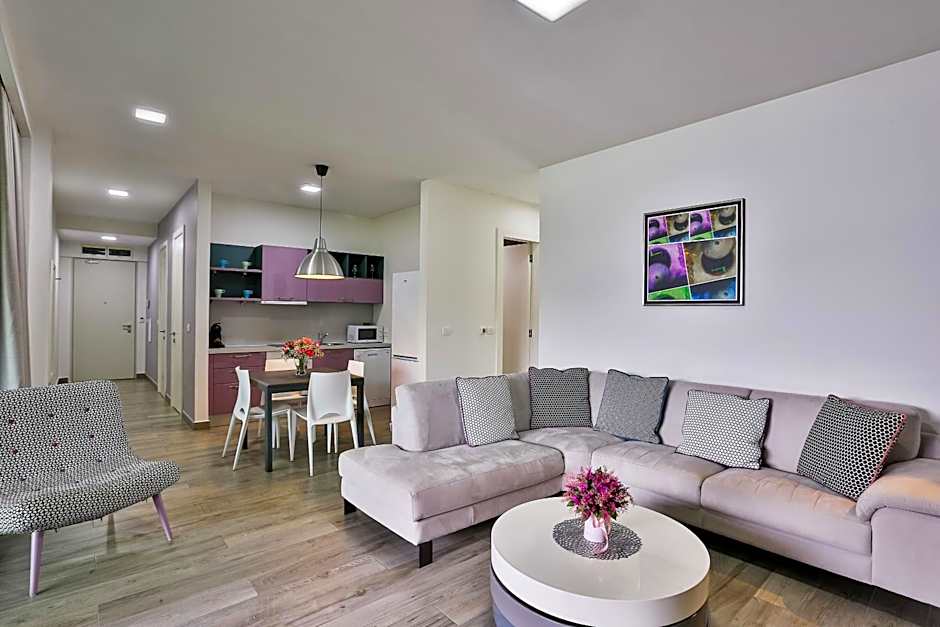 Royal Gardens Paradise