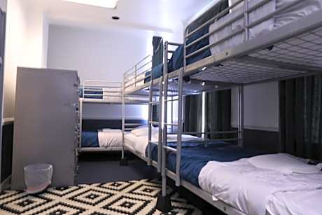 Bed in 8-Bed Mixed Dormitory Room