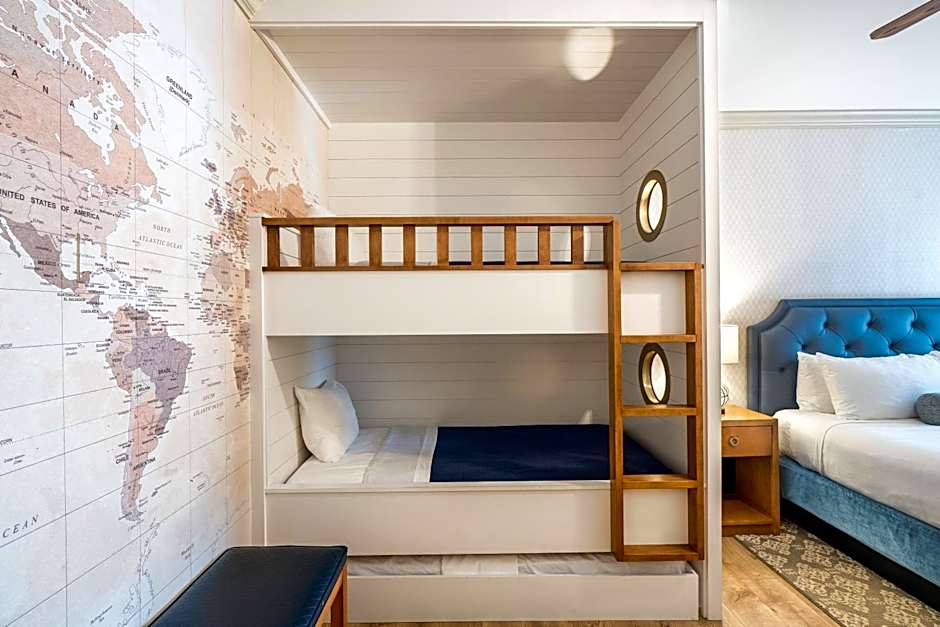 Fulton Steamboat Inn