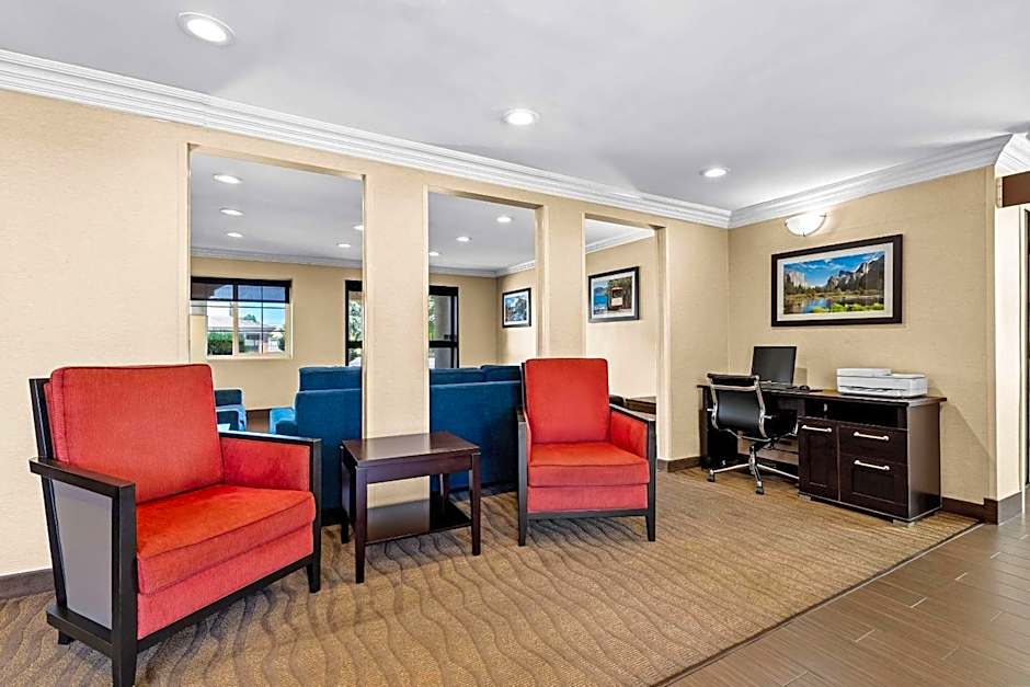 Comfort Inn Modesto