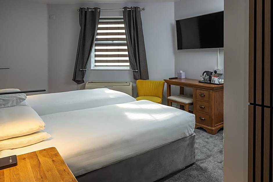 Best Western Claydon Hotel