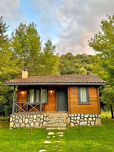 Pleasant Bungalow Surrounded by Nature in Karamursel, Kocaeli