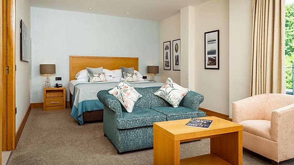 The Stormont Hotel