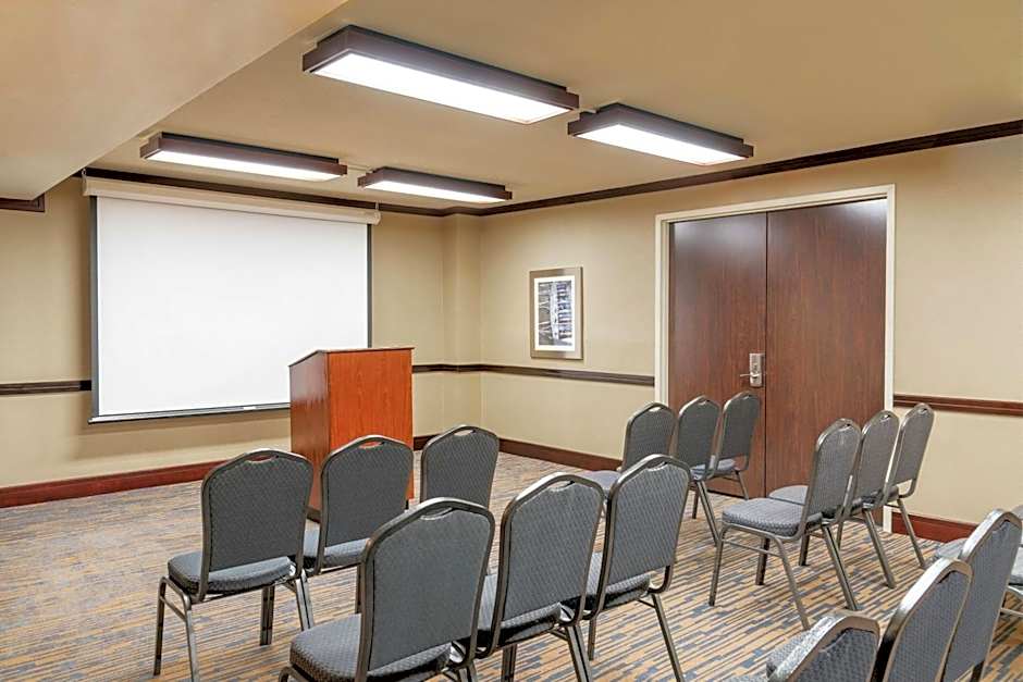 The Capital Suites Hotel