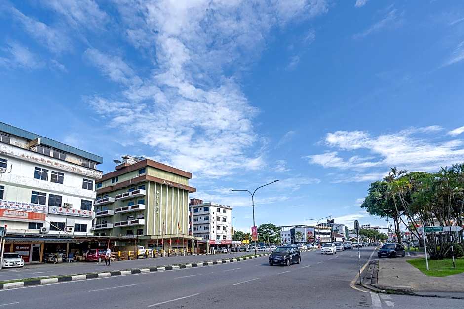 Premier Hotel