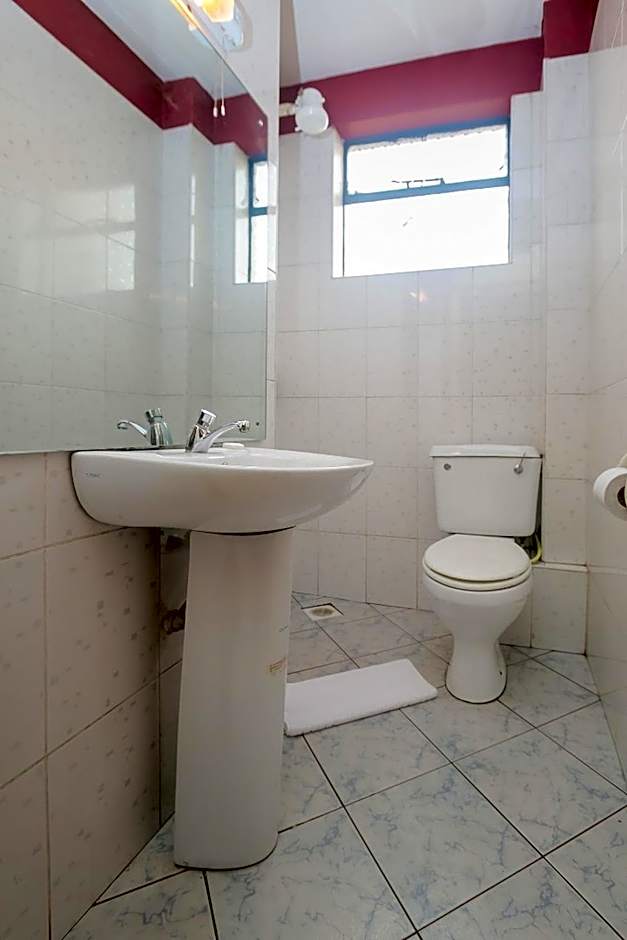 Plus254 Hotel