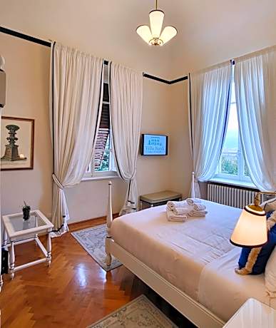 Deluxe Room with City View