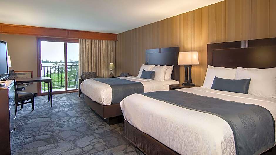 Best Western Plus Superior Inn