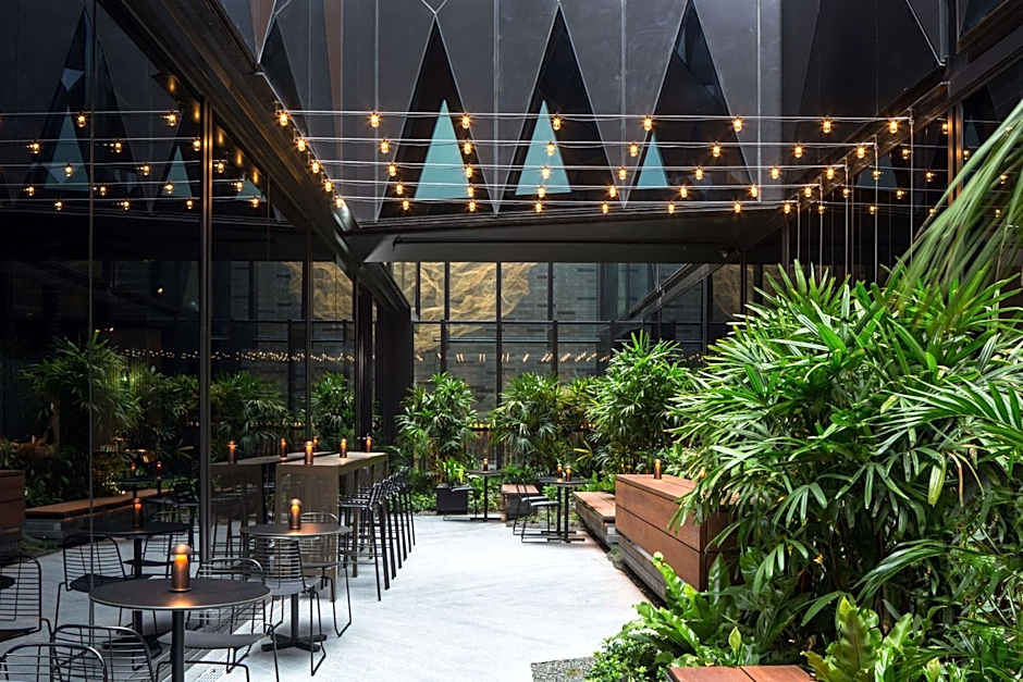West Hotel Sydney, Curio Collection by Hilton