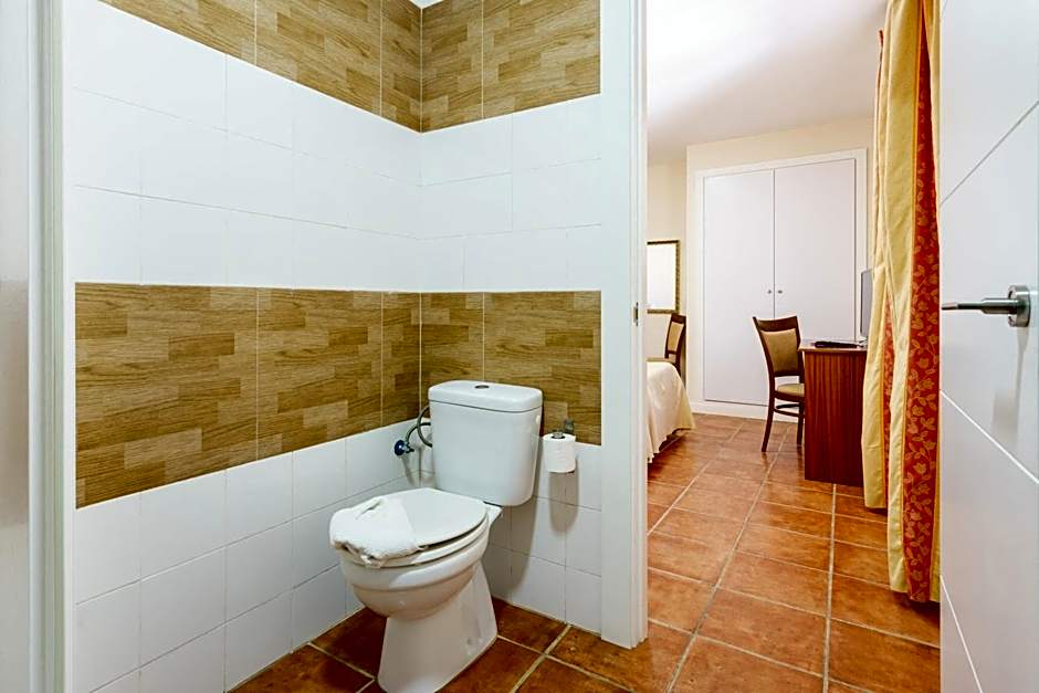 Hotel Carlos V Jerez by Vivere Stays