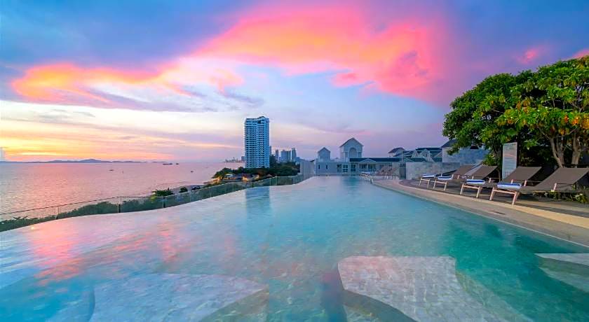 Bayphere Hotel Pattaya JC
