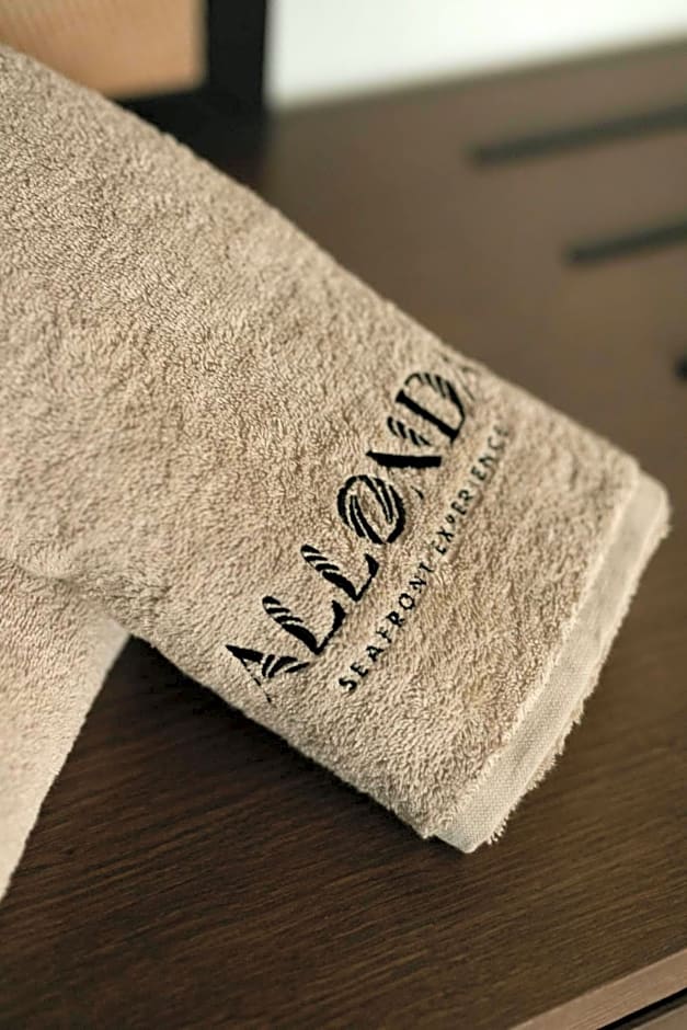 Allonda Seafront Experience