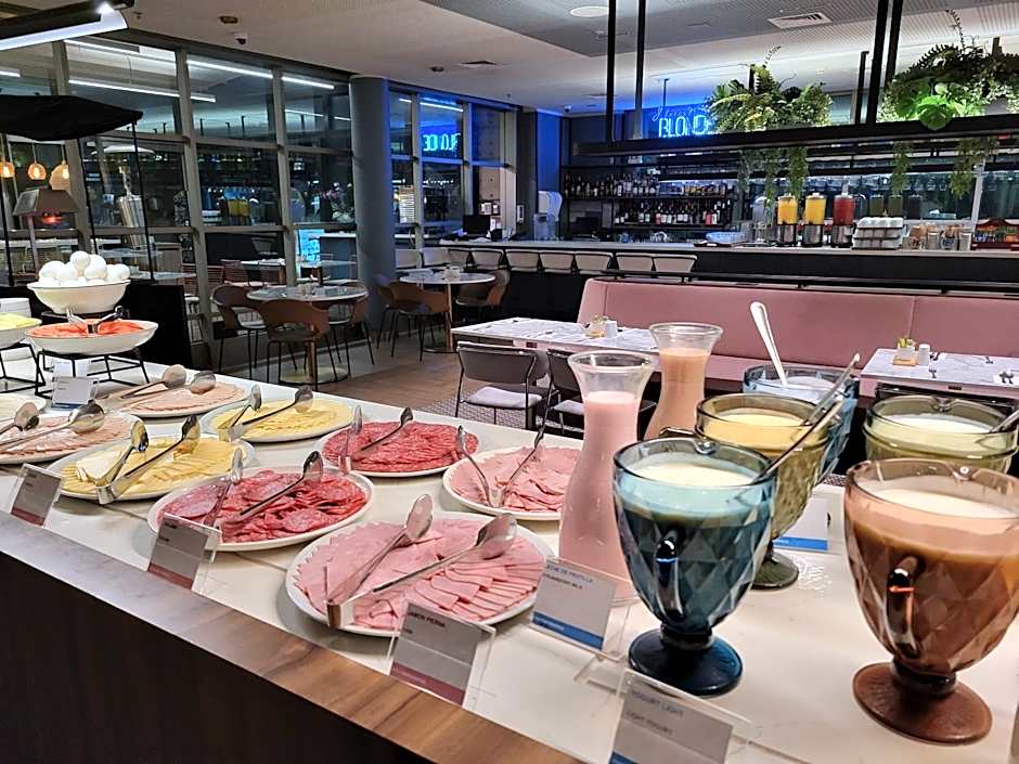 Novotel Santiago Las Condes (ex Atton)