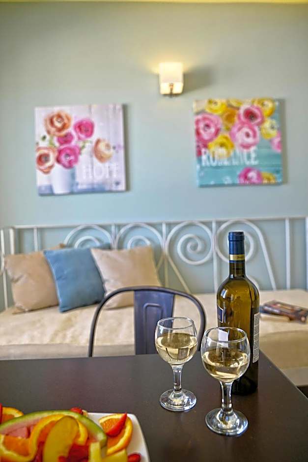 Princess Irini Sea Front ApartHotel