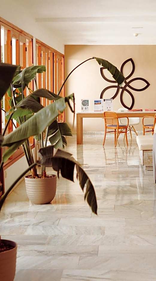 Sentido Fido Tucan - Adults Only