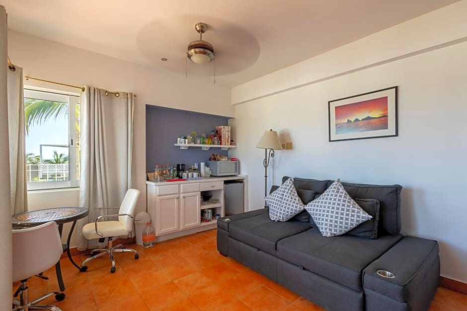 MariaMar Suites