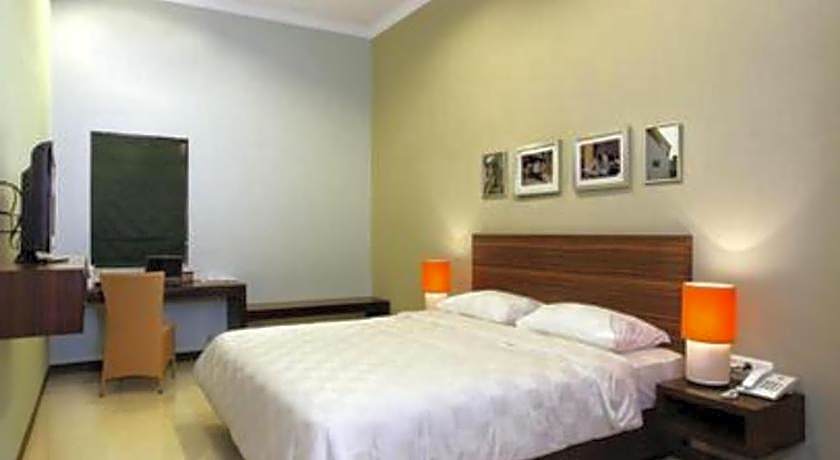 The Studio Inn Nusa Dua