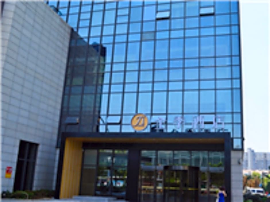 JI Hotel Zhenjiang Railway Station