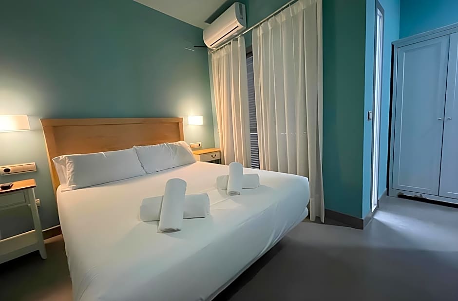 Ritual Sevilla Suites - Malaver 23 – Seville, KY