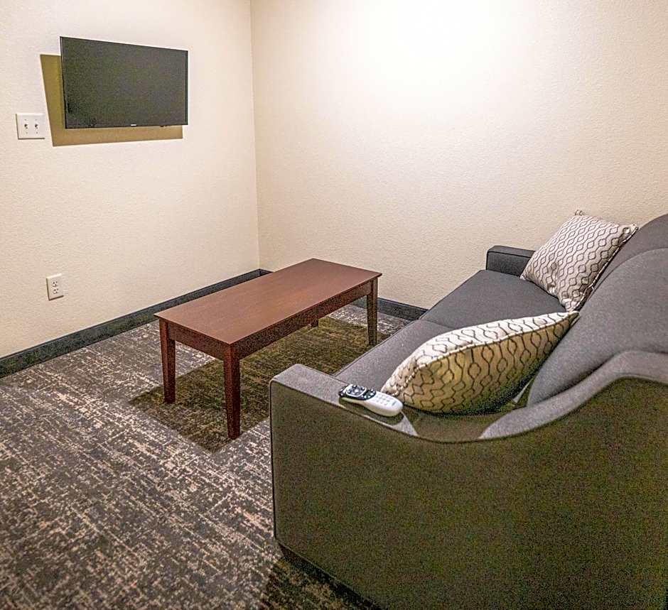 Cobblestone Hotel & Suites - Lamar