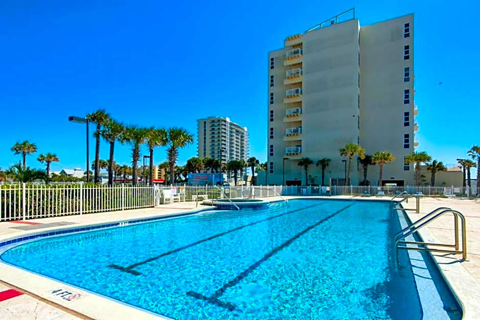Pensacola, Oceanfront Paradise With Private Beach