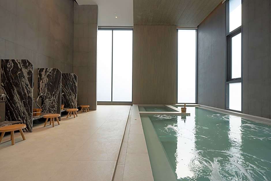 Staybridge Suites Bangkok Sukhumvit By IHG