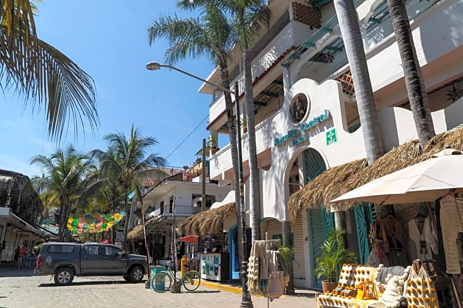 Sayulita Central Hotel