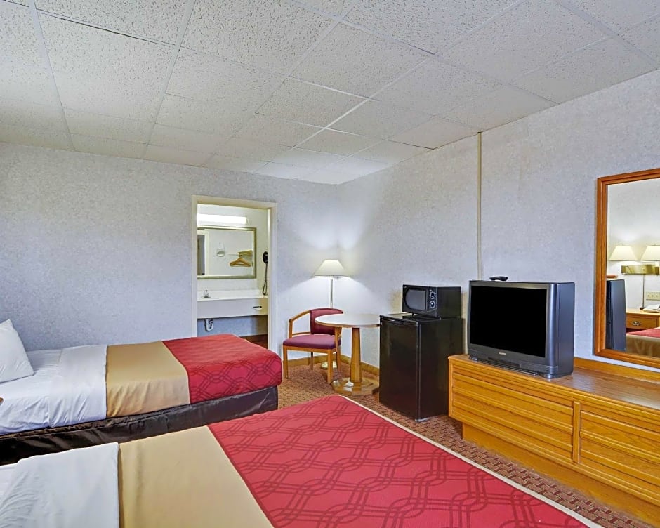 Econo Lodge Wytheville I-77 & I-81