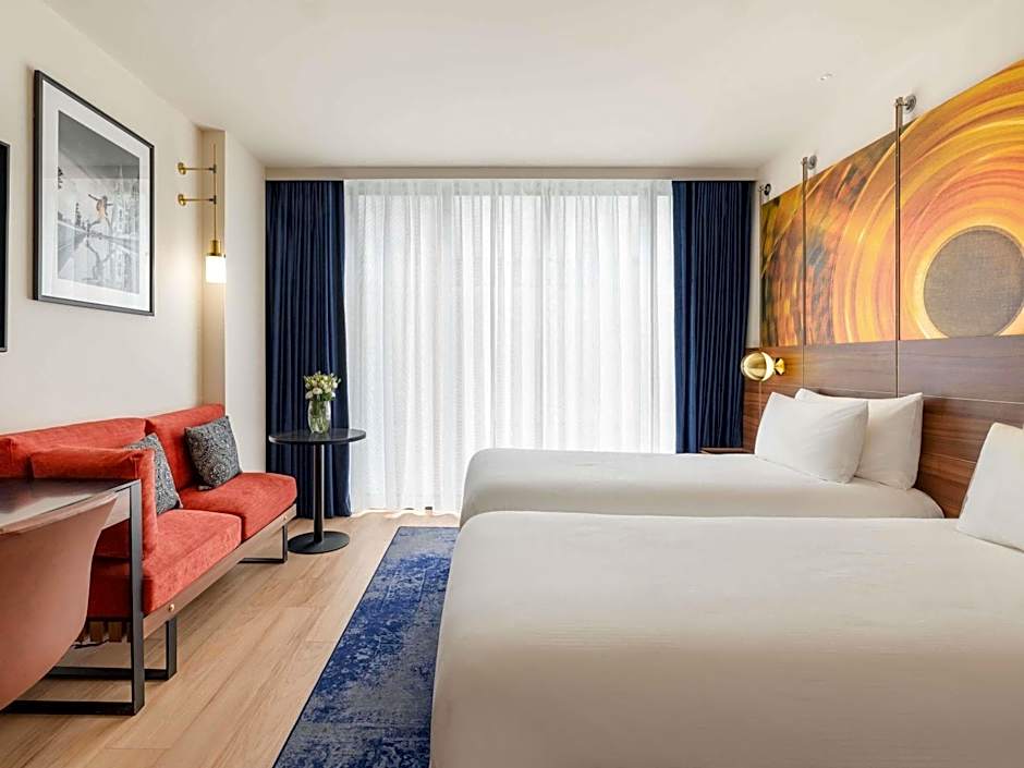 Pullman Budapest