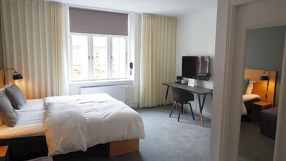 Ibsens Hotel