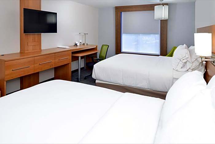 Holiday Inn Express & Suites Lexington Midtown By IHG