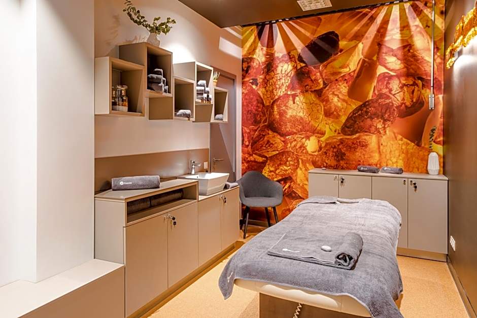 Wellton Riverside SPA Hotel