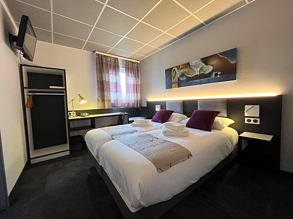 BRIT HOTEL LE VESOUL