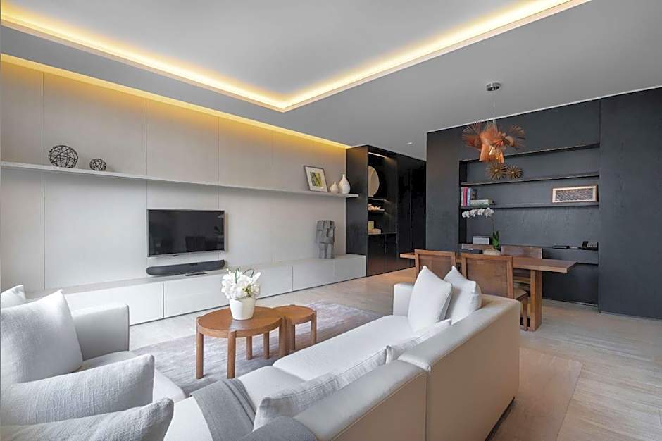 Photo 1 of 7 of Suite