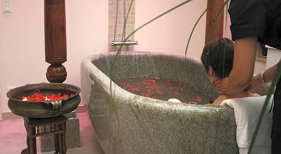 La Cour du Bailli Suites & Spa