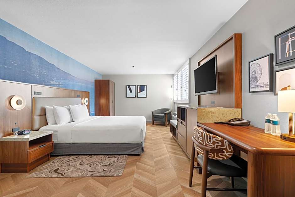 Gateway Hotel Santa Monica