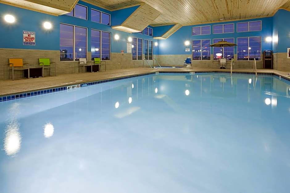 Gateway Park Hotel and Suites - Sioux Falls -Tea