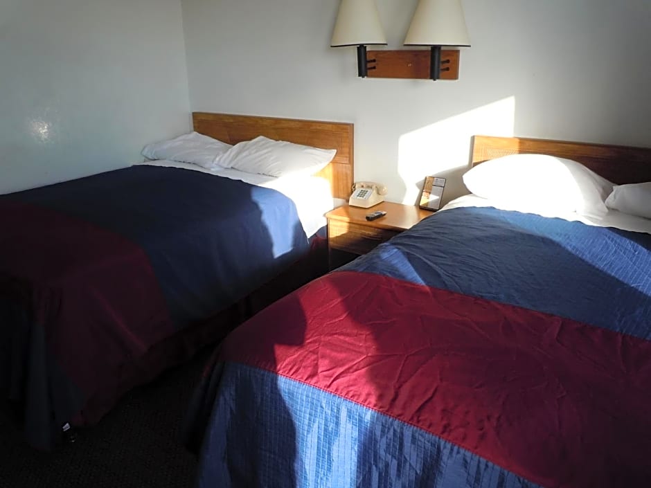 Travelodge by Wyndham Grand Rapids North