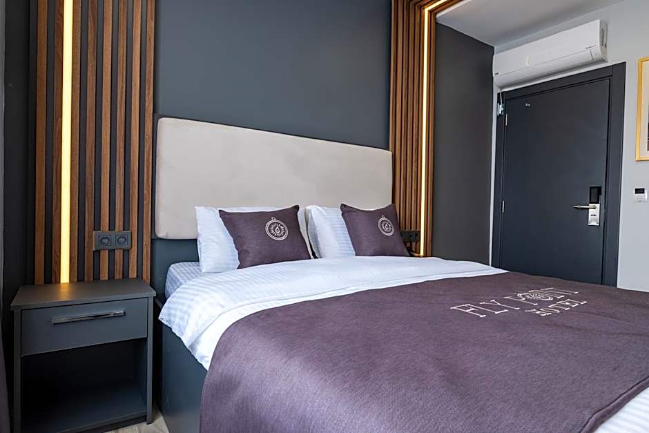 FLY POINT AIRPORT HOTEL