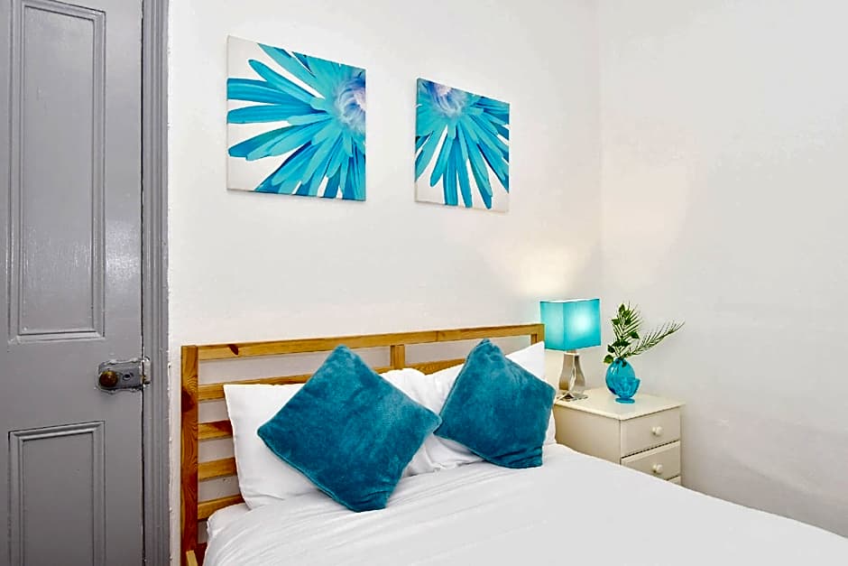 Townhouse @ Hanley Road Stoke