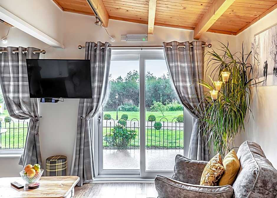 Gadlas Park Holiday Cabins