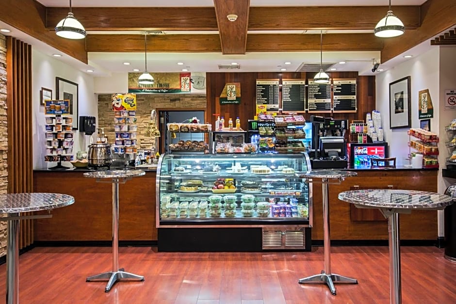 Crowne Plaza Newark Airport By IHG
