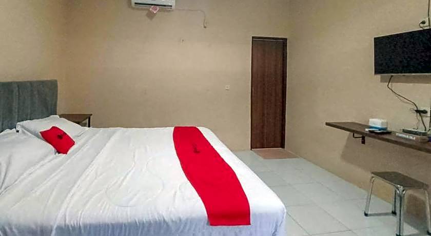 RedDoorz @ Waena Jayapura