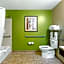 Sleep Inn & Suites Redmond
