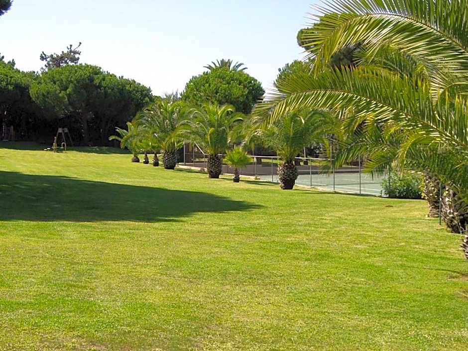 Ria Park Garden Hotel