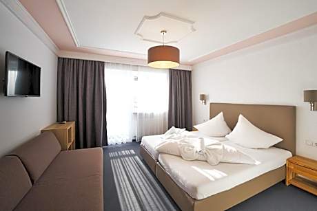 Triple Room with Balcony