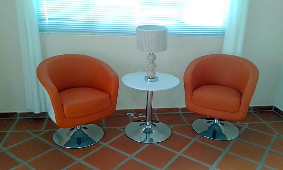 Karibu Aruba Boutique Hotel